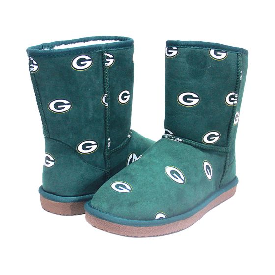 Fur boots all over deals